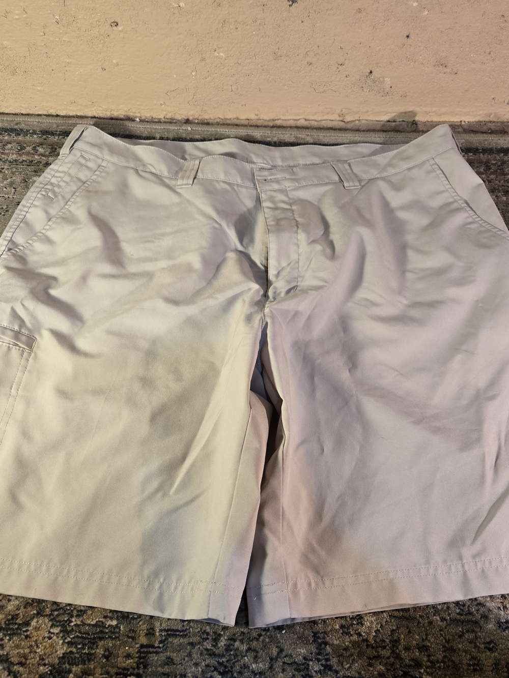 PGA Tour Pro Series Men’s Golf  Shorts 40W Flat Front Tan Beige Preppy